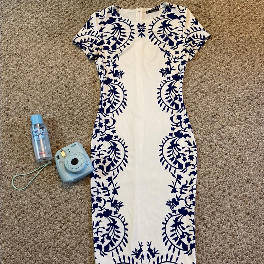 A beautiful dress!